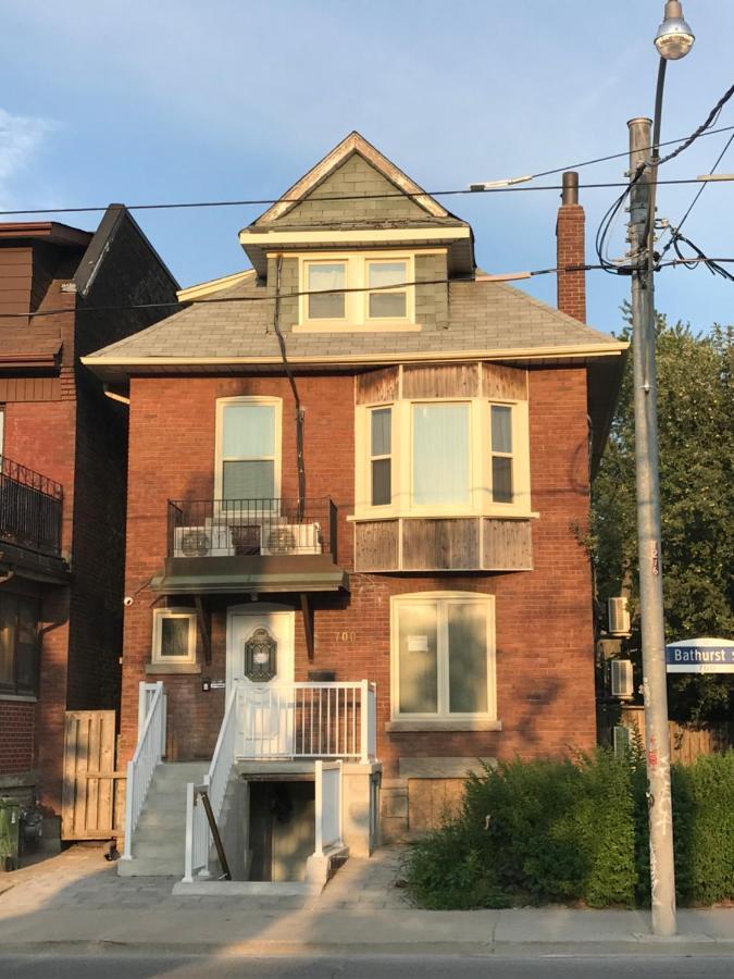 Ya Hua Pei Hotel Toronto Eksteriør billede